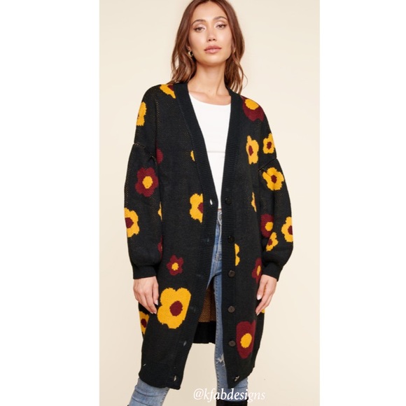LAST ONE! Very Oversized Balloon Sleeve Floral Button Front Sweater Cardigan - Picture 3 of 6